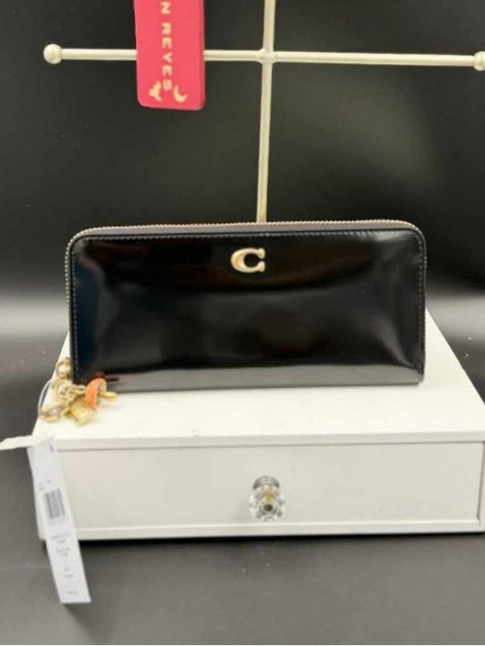 Coach Essential Slim Accordion Leather Zip Wallet with Charm